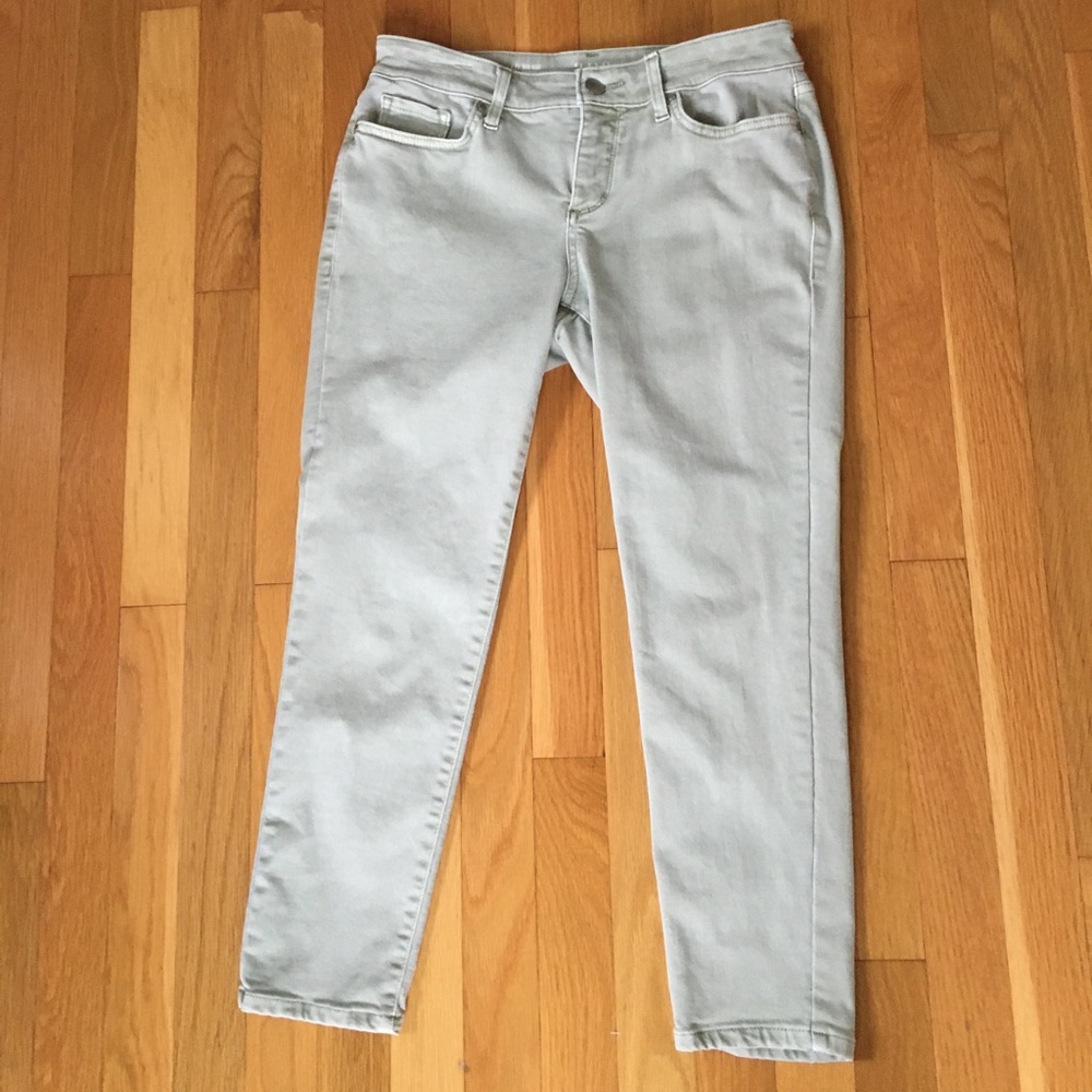 Denim cropped Sage jeans with a bit of stretch